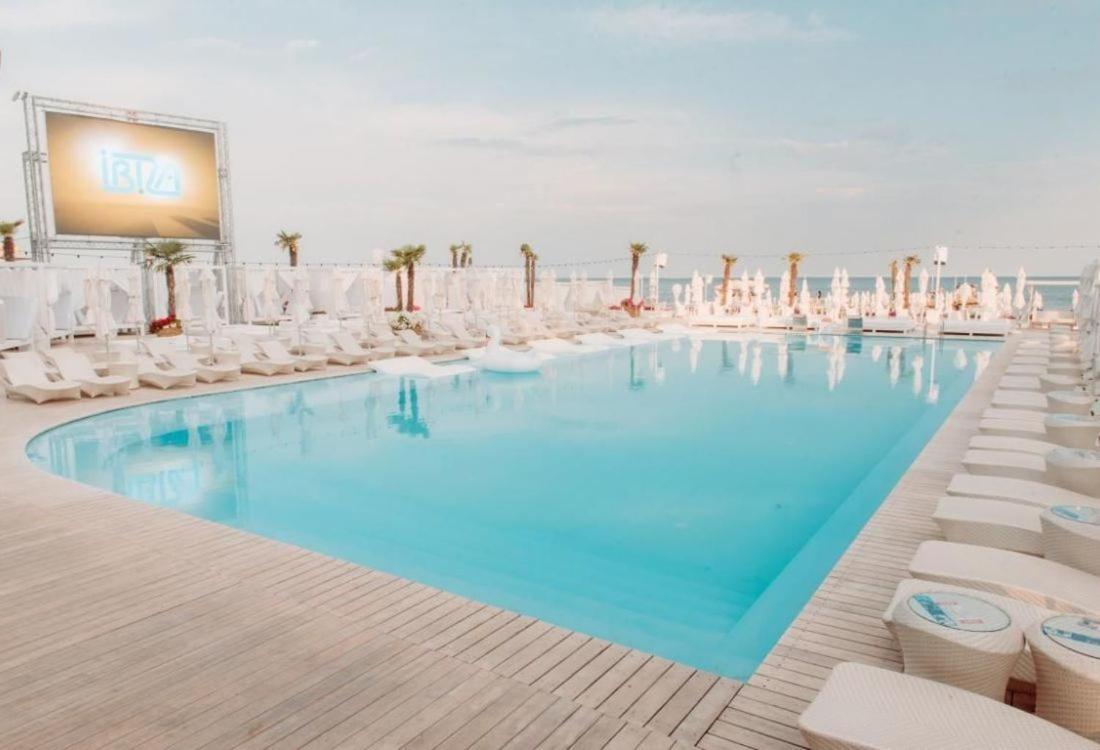 Apartments Arcadia Vip Odessa Esterno foto